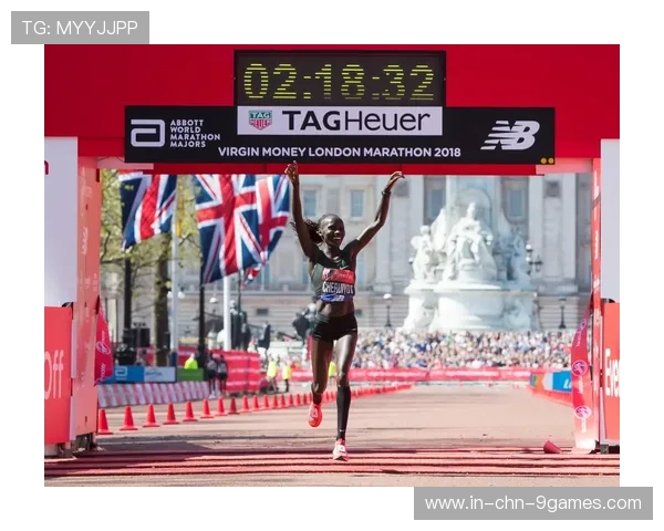 伦敦马拉松赛今日鸣枪，选手们奋力冲刺，伦敦马拉松比赛